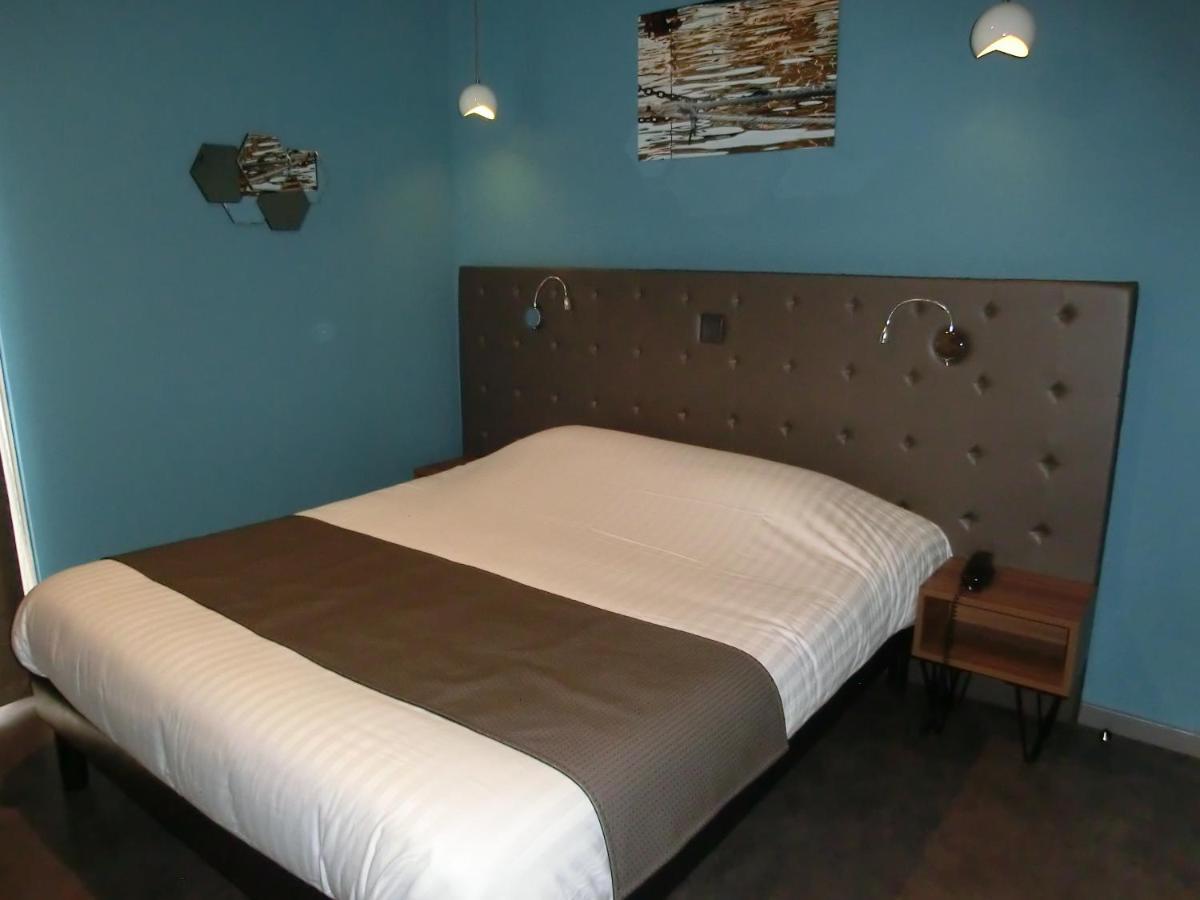 פור-ונדרה Hotel Sur Le Quai מראה חיצוני תמונה